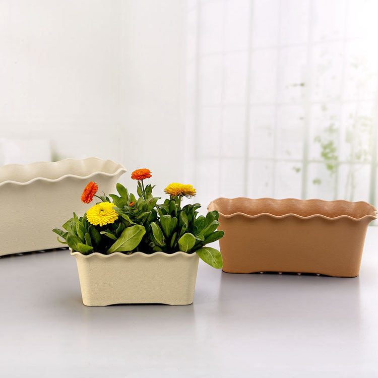 Plastic Plant Pots for Home Gardening